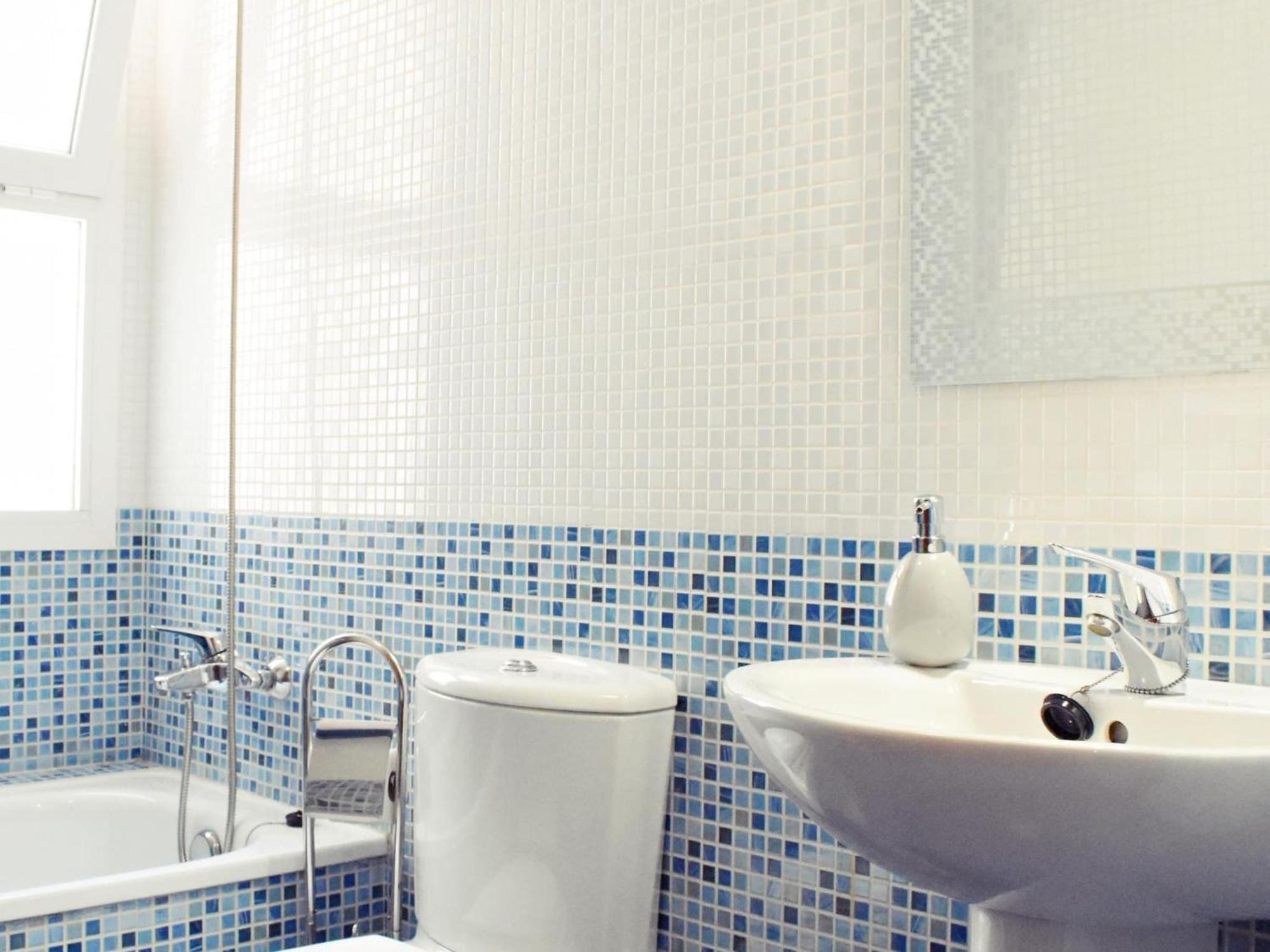 Fabuloso Apartamento Junto Al Soho Con Parking Privado Malaga Bagian luar foto